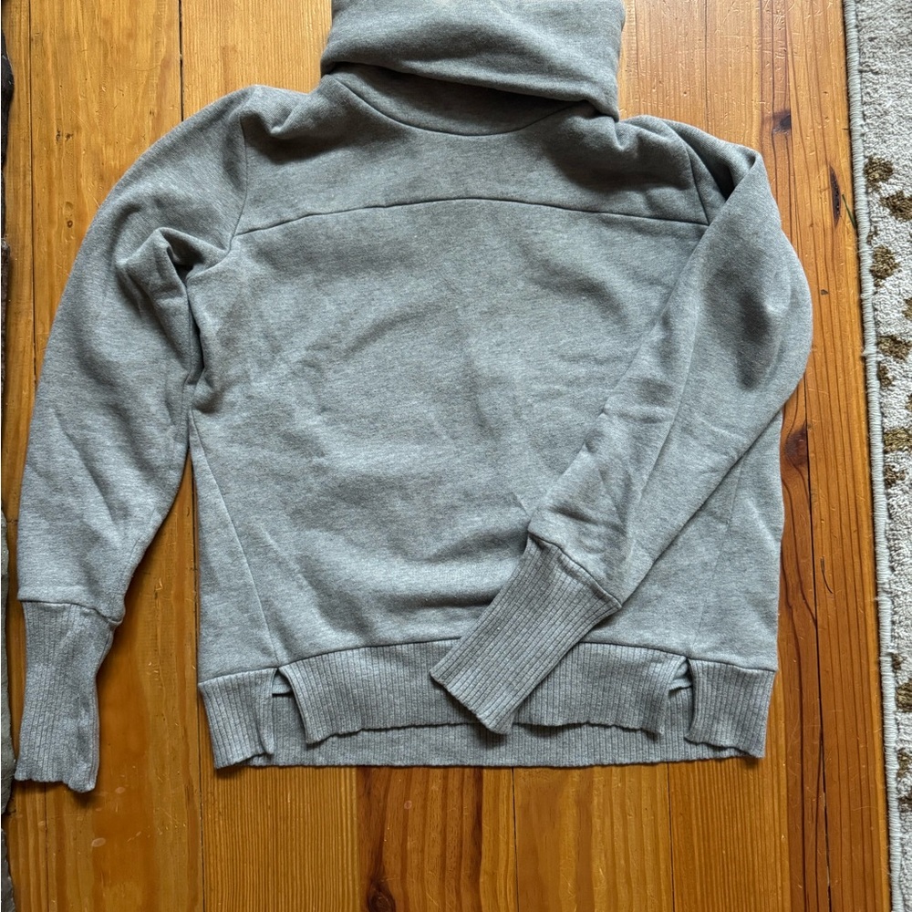 ALO Yoga Stone/beige Sweatshirt